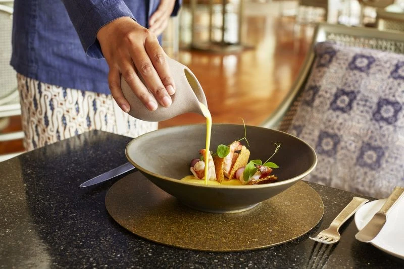 安縵齊和將田地無償授權給小農栽種。 安縵齊和將田地無償授權給小農栽種。